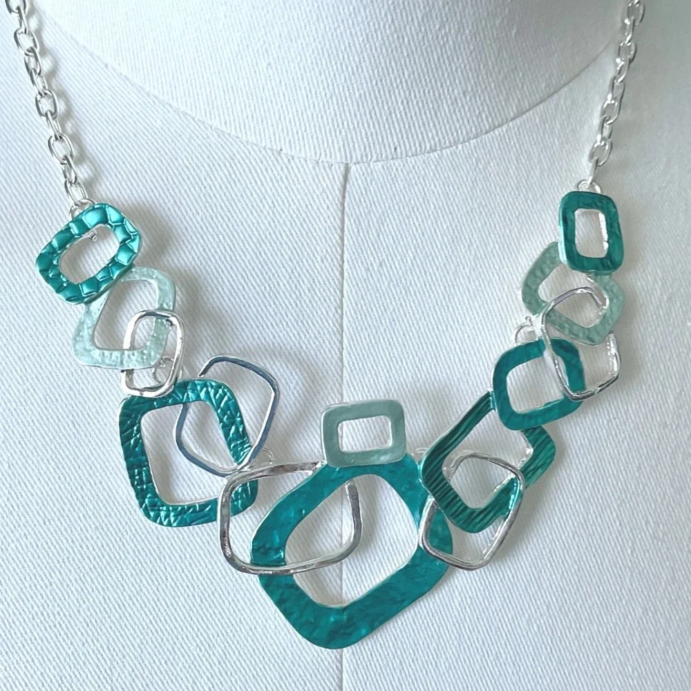Necklace Silver Tone Teal Enamel Geometric Square Lobster Clasp New 16-18" - Picture 2 of 4